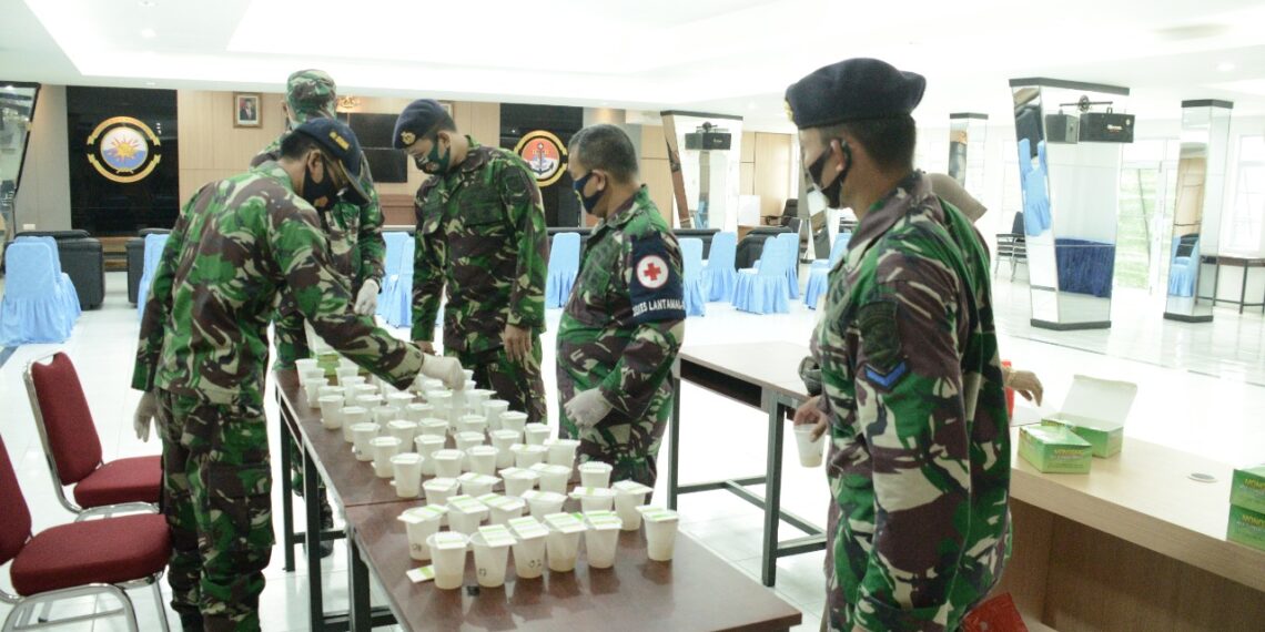 Saat Apel Khusus Jajaran Lantamal IV Langsung Gelar Tes Urine