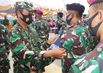 Danlantamal Iv Canangkan Kampung Bahari Nusantara Sekaligus Kukuhkan Babinpotmar Lantamal IV