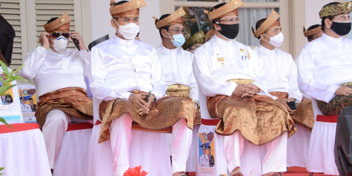 Danlantamal IV Beserta Ketua Korcab IV Dja I Hadiri Upacara Hut ke18 Provinsi Kepri