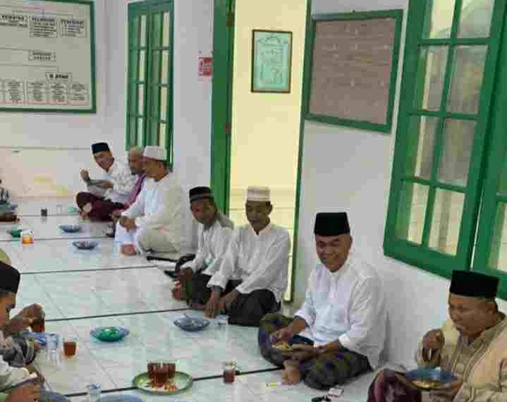 WS-RH Ikuti Tausiah Subuh dan Sarapan Pagi  Bersama Dengan Jema’ah Masjid Darul Wustho Padang Kurak