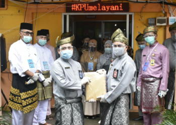 Berkas Paslon WS-RH Resmi Diterima Oleh KPU Natuna