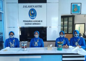 Ketua Dan Pengurus Korcab IV DJA I Ikuti Hari Batik Nasional
