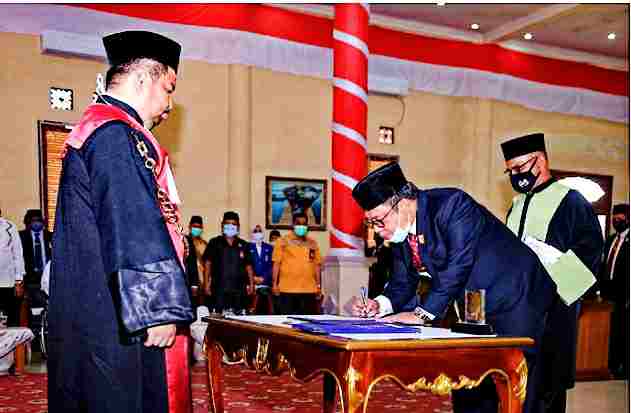 Daeng Amhar Resmi Dilantik Sebagai Ketua DPRD Natuna