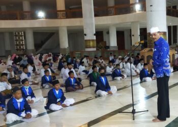 Peringati HSN Tahun 2020 Bupati Hamid Rizal : Saya Bangga Dengan Santri