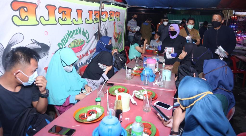 Walikota Tanjungpinang Kunjungi tempat keramaian, Ajak Warga Terapkan 3M