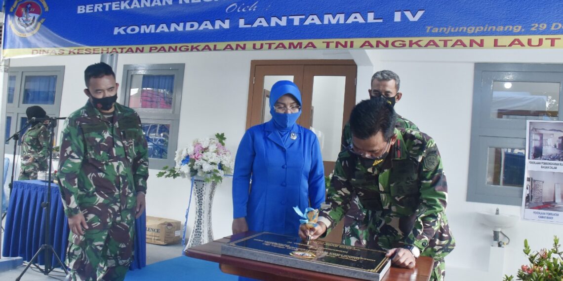Danlantamal IV Resmikan Ruangan Isolasi Tekanan Negatif Diskes Lantamal IV
