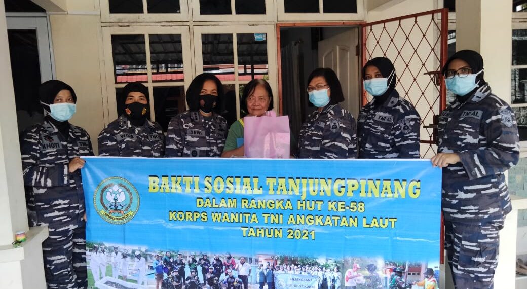 Kepedulian Gabungan Kowal TPI Kunjungi Purnawirawan Bintara Angkatan Pertama Kowal