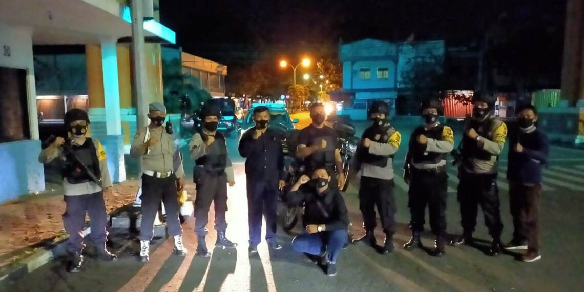 Kapolsek Tanjungpinang Timur Pimpin Patroli Malam Minggu Diwilayahnya