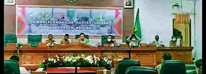 DPRD Natuna Tetapkan Bupati Terpilih dan Usulkan Pemberhentian Bupati Lama