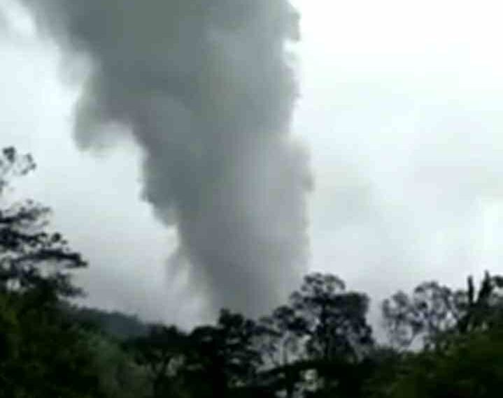 Warga Solsel Dihebohkan Oleh Kabut Asap Dari PT. Supreme Energi ?