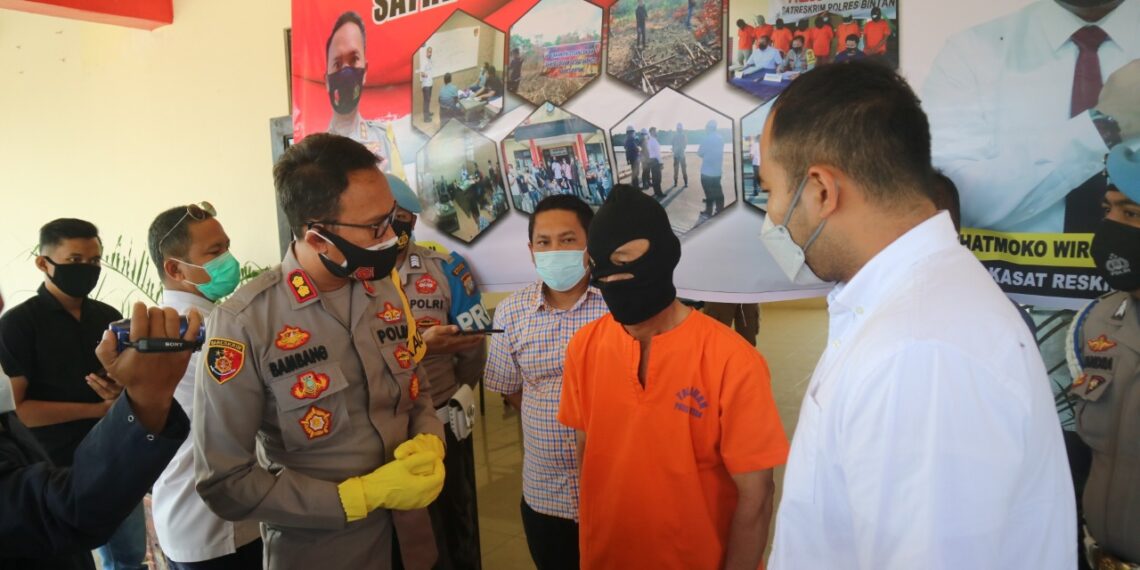 Lalai membesihkan Kebun Dengan Cara Membakar, Pemilik Lahan Diamankan Polres Bintan