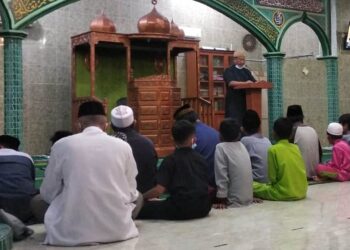 Pengurus Mesjid AL Ikhlas Dibawah Komando Endi Mohlidi Peringati  Israqmihrat Nabi Muhamad SWW.