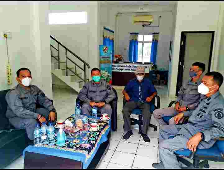 TIM Bakamla RI Didampingi Ketua Rapala Natuna Silaturahmi ke-Kantor SPKKL Natuna