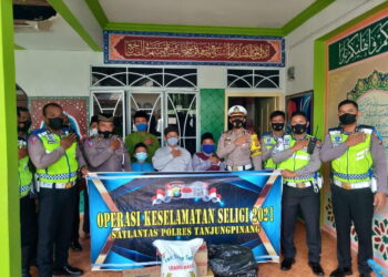 Satlantas Polres Tanjungpinang Laksanakan Operasi Keselamatan Seligi 2021, & Bakti Sosial