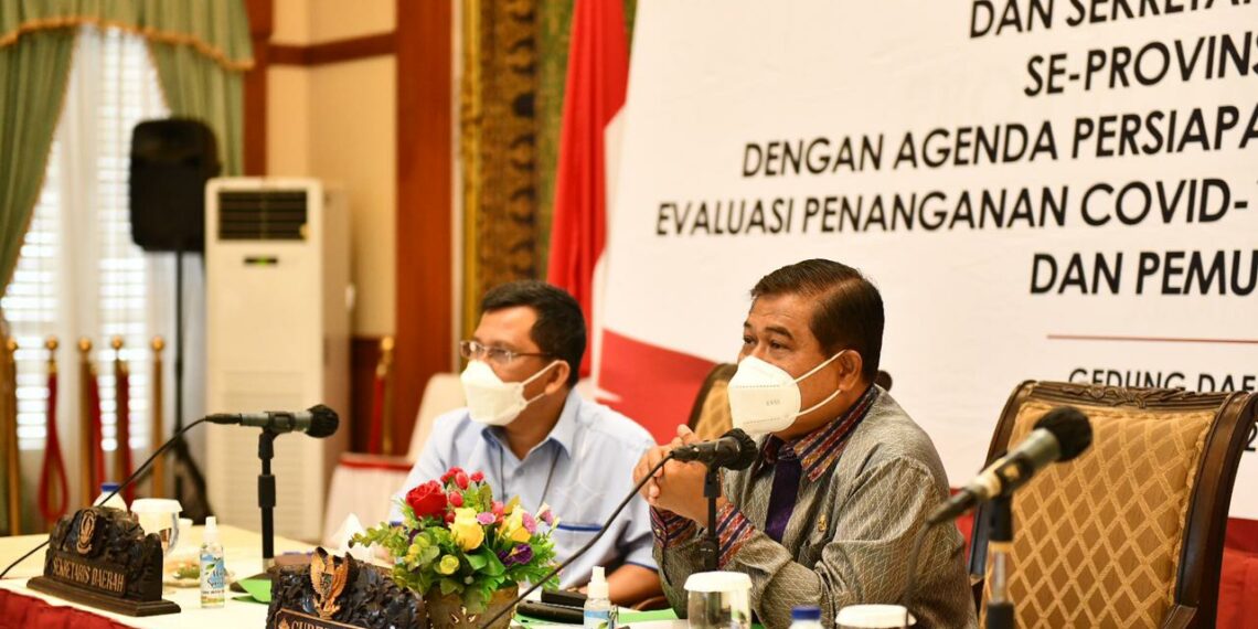Pasca Dilantik Mendagri, Pj Gubernur Kepri Langsung Rapat Bersama Pimda se Kepri