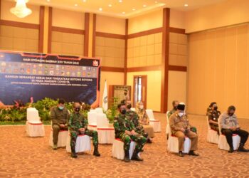 Wadanlantamal IV Melaui Vicon Hadiri Acara Peringatan Hari Otonomi Daerah Ke-XXV Di Aula Wan Seri Beni Dompak