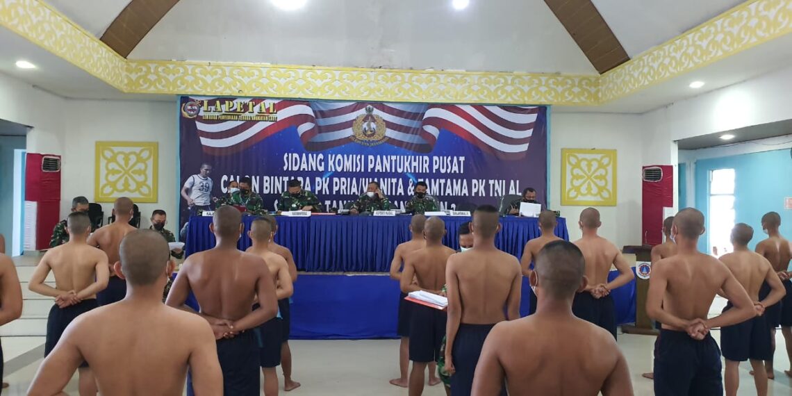 Danlantamal IV Hadiri Sidang Komisi Pantukhir  Pusat Caba Dan Cata PK TNI Angkatan Laut Tahun 2021 di Tanjung Uban