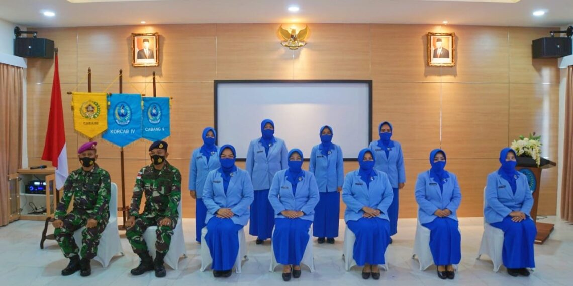 Ny. Puji Basuki Resmi Jabat Ketua Cabang 6 Korcab IV DJA I