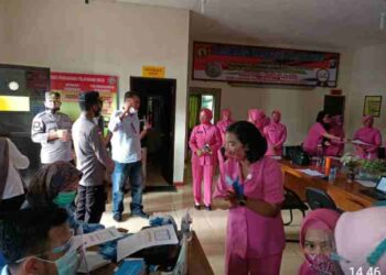 Bupati Natuna Targetkan Petugas Pelayanan  Publik 1 Minggu Selesai Divaksin