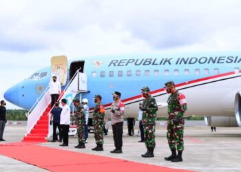 Kapolda Kepri Dampingi Orang No 1 Ri Joko widodo Dalam kunjungan Kerjanya di Tanjungpinang Provinsi Kepri