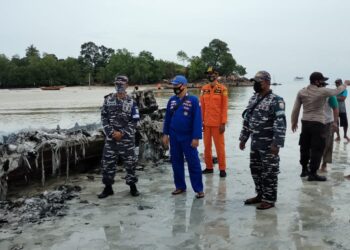 Posal Penuba Berhasil Bantu Evakuasi Korban Kebakaran Kapal Dilaut