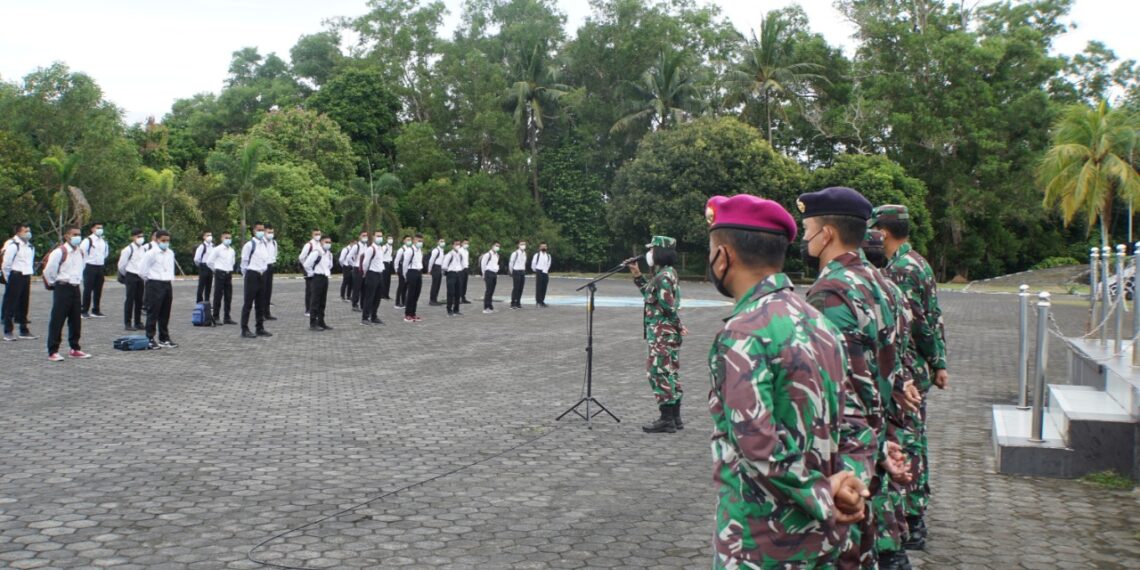 79 Orang Pendaftar Calon Taruna AAL Terima Pembekalan Dari Panita Daerah Tanjungpinang