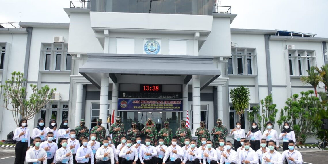 Danlantamal IV Lepas 70 Orang Caba Dan Cata PK TNL AL Gelombang I Ta. 2021