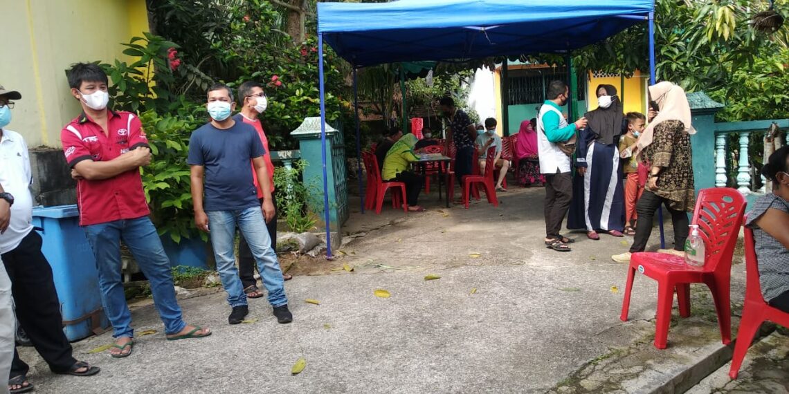 Empat RT, Warga RW 8 Kelurahan Tanjung Unggat Tuntas Disuntikan vaksin