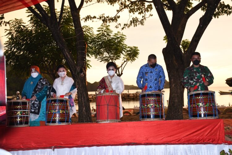 Pukul Gendrang Bersama Tanda Resminya KBN Lantamal II di Sungai Pisang