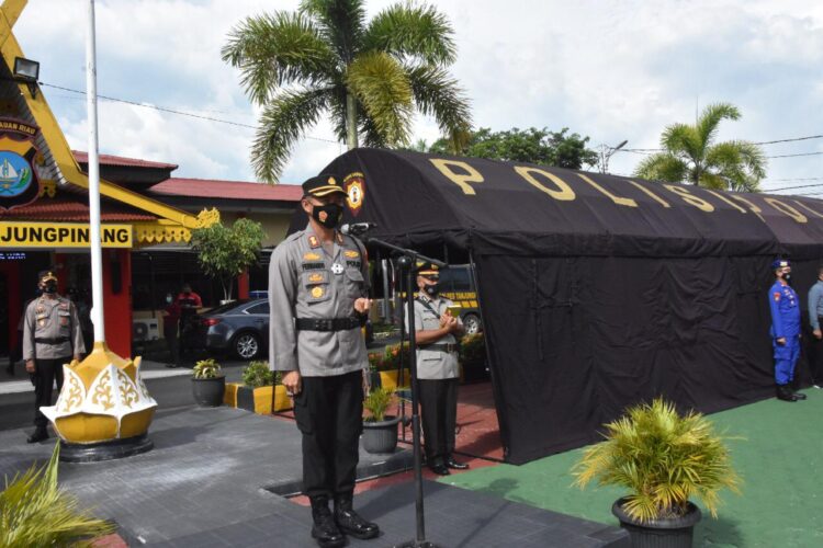 Kapolres Tanjungpinang Pimpin Sertijab Kasat Binmas