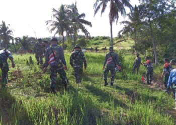 Karya Bakti Berjibaku Gabuangan TNI Diwilayah Ranai Untuk Buka Lahan TPU Khusus Covid – 19
