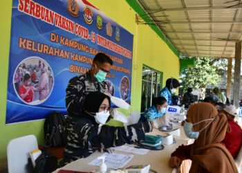 Lantamal IV Terus Fokus Lakukan Serbuan Vaksin Covid -19 Untuk Masyarakat Maritim