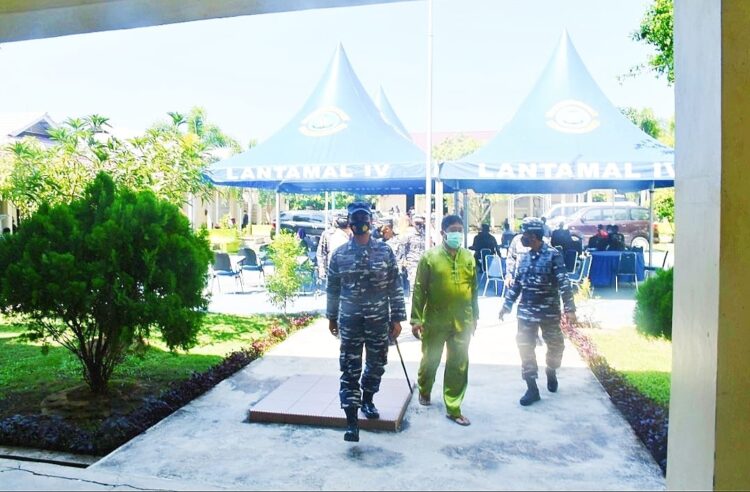 Hari Kedua Animo Masyarakat Maritim Semakin Tinggi, TNI AL Akomodir Vaksin Covid-19