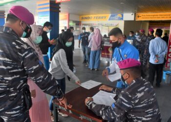 TNI AL Kembali Gelar Serbuan Vaksin Covid-19 Tahap II Di Pelabuhan Sri Bintan Pura Tanjungpinang