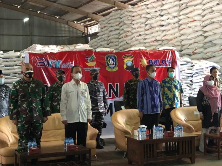 Wadanlantamal IV Saksikan Peluncuran Penyaluran Bantuan  Beras PPKM Darurat Prov Kepri 2021