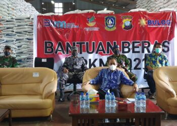 Wadanlantamal IV Saksikan Peluncuran Penyaluran Bantuan  Beras PPKM Darurat Prov Kepri 2021