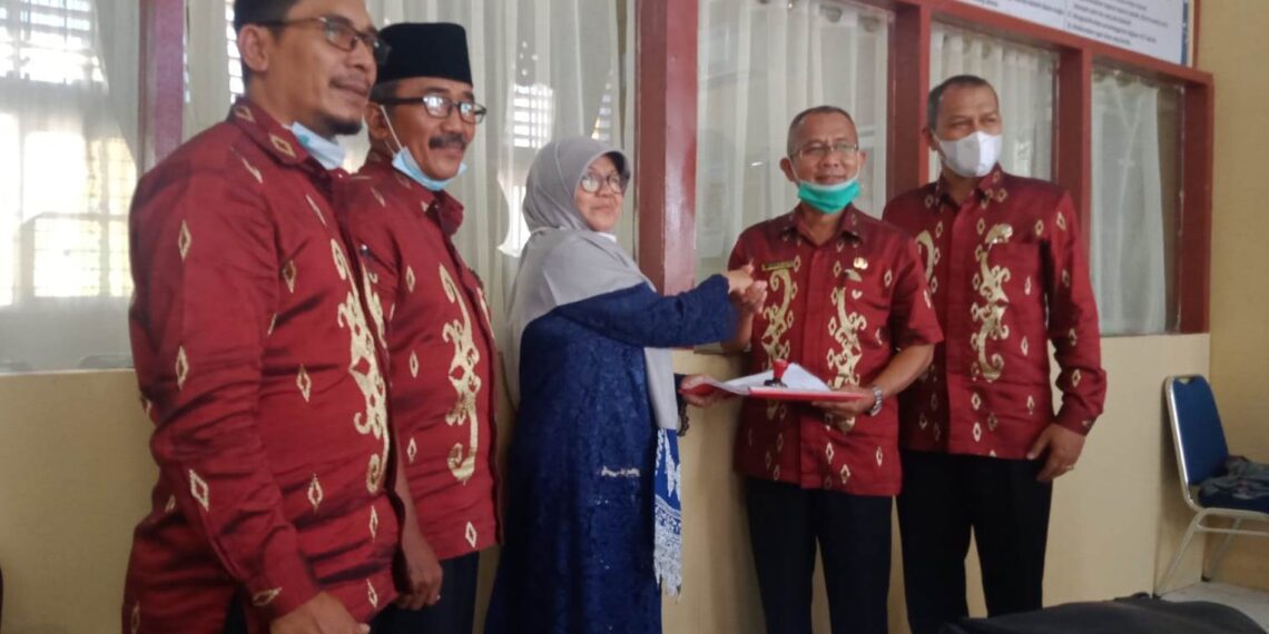 Hasil Musyawarah Anggota Organisasi MKKS SMKN Kab. Sijunjung Memilih Drs. Asril MM Sebagai Ketua