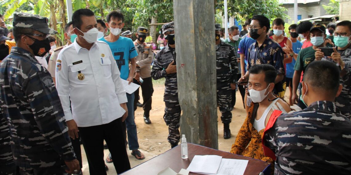 Gubernur Kepri Tinjau Vaksinasi Yang Dilaksanakan Lantamal IV Tanjungpinang