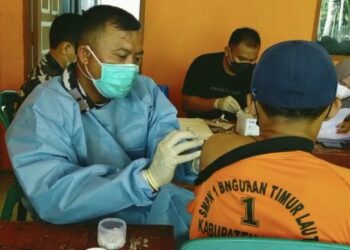 TNI AL Ranai Terus Gesa Vaksinasi Para Pelajar Agar Terhindar Dari Covid – 19