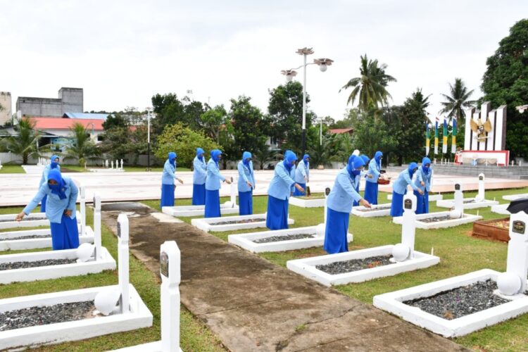 Jelang Hut Ke-75 Jalasenastri, Ketua Korcab IV DJA I Pimpin Rombongan Ziarah