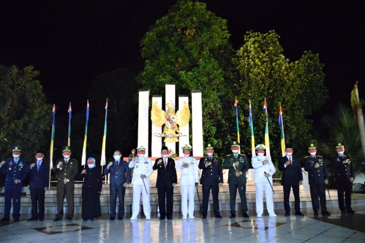 Danlantamal IV Ikuti Upacara AKRS Di Pusara Bhakti Tanjungpinang