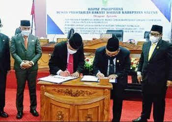 Luar Biasa Paripurna DPRD Natuna Rapungkan Empat Agenda Sekaligus