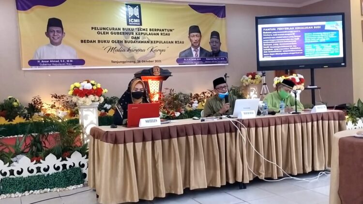 Peluncuran Buku ICMI Bertajuk “Mulia Karena Tulisan”