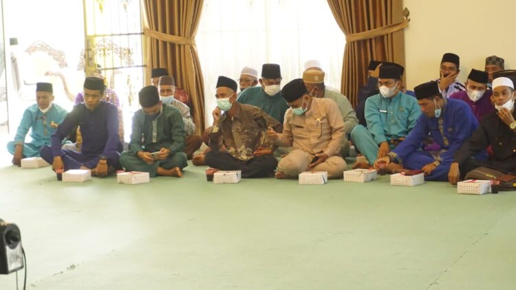 Bupati Gelar Do’a Bersama Masyarakat Hadirkan Syekh Muntahar dari Jakarta Untuk Mengisi Tausiah