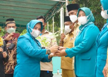 Momen Pelantikan TP PKK Desa & TP PKK Kelurahan, Bupati Lingga Minta PKK Jadi Leader Ditengah Masyarakat