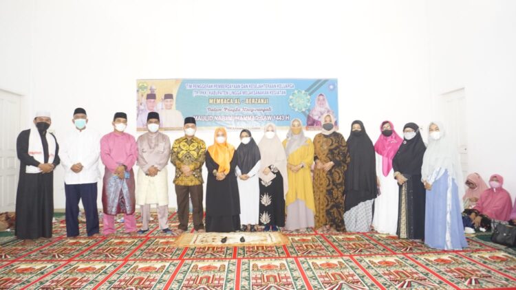 TP PKK Kabupaten Lingga, Gelar Al-Berzanji Pada Momen Maulid Nabi Muhamad SAW