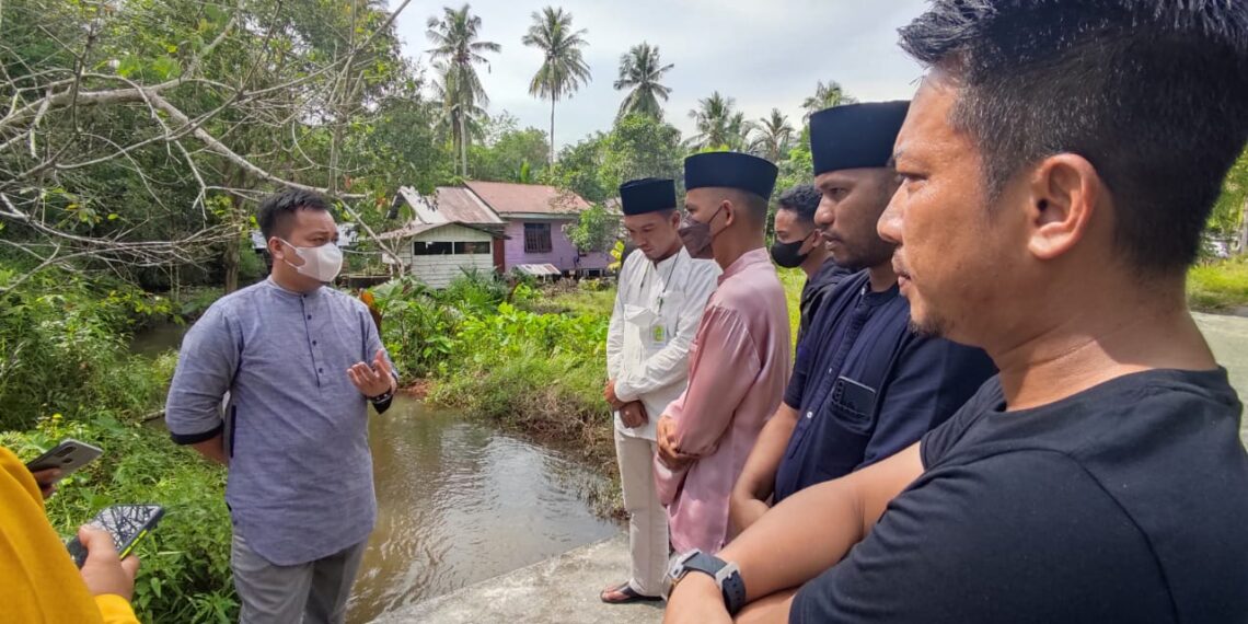 Kunjungi Desa Kote Rawan Banjir, Nizar Meminta Dinas Tekhnis Agar Sungai Dinormalisasi