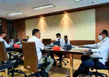 Bertemu Kemen PUPR RI Bupati Wan Siswandi, Usulkan Relokasi Rumah di Bantaran Sungai