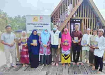 Menunjang Kegiatan Belajar Mengajar di TBM Pengurus Pusat Forum Taman Baca Salurkan Al-Qur’an