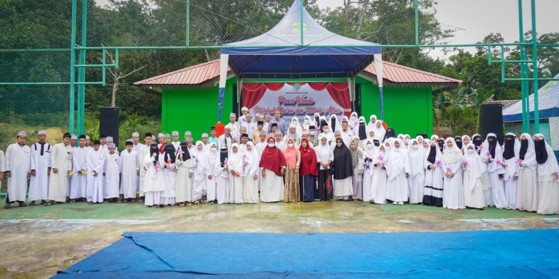 Adanya Wisuda Tahfizd, Bupati Lingga Berharap Tingkatkan Hafalan Al-Quran